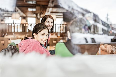 2021_imst_tourism_night_tobogganing_night_skiing_wyhlidal_WEST-0107