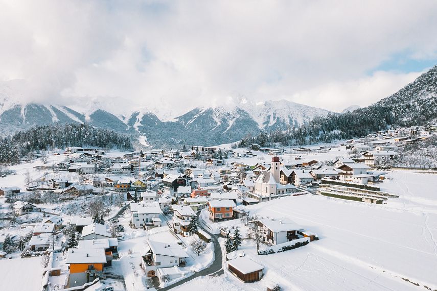 2021-Karrösten-local-views-winter-©Advertising-agency DieWest (7)-1