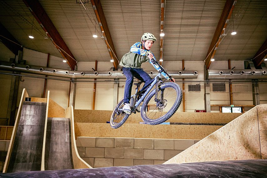 biking AREA47 bikepark christoph noesig photography (1)