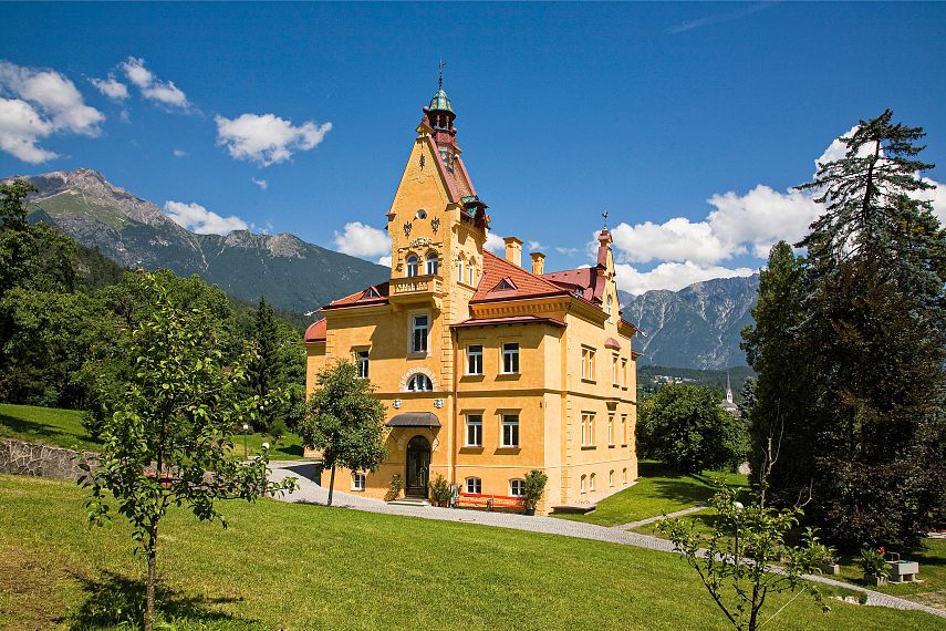 Imst schöne Bauten, Häuser und Brunnen