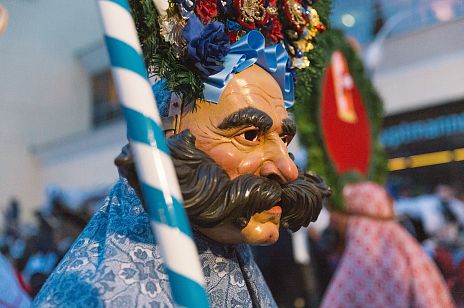 culture customs and traditions carnival imst schemenlaufen tyrol