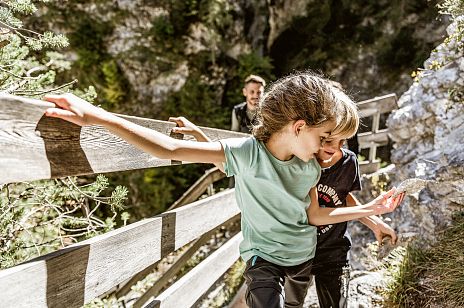 Wandern Rosengartenschlucht Sommer Imst Tirol (2)