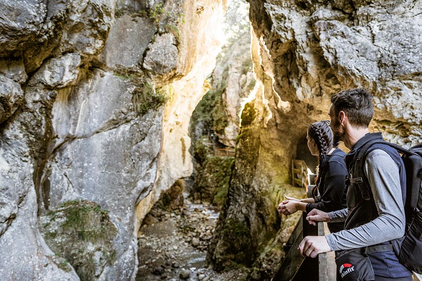 Wandern Rosengartenschlucht Sommer Imst Tirol (5)