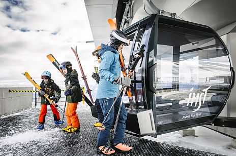 winter skiing imst mountain lifts wyhlidal imst tyrol (9)