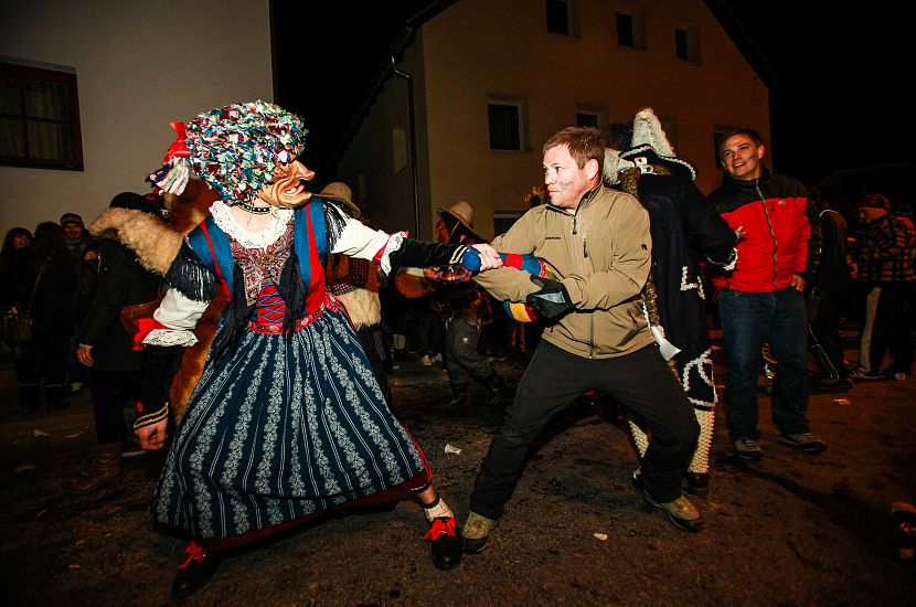 Auskehren Fasnacht Fasching Brauchtum