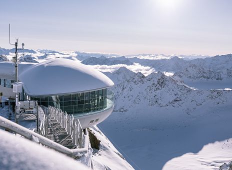 -tvb-pitztal-severin-wegener-das-caf-3440-am-pitztaler-gletscher-3-2