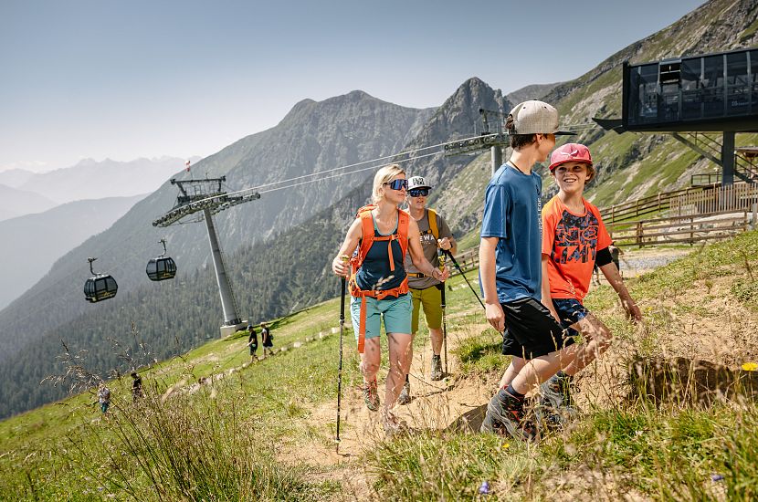 sommer-wandern-imster-bergbahnen-wyhlidal-imst-tirol-10