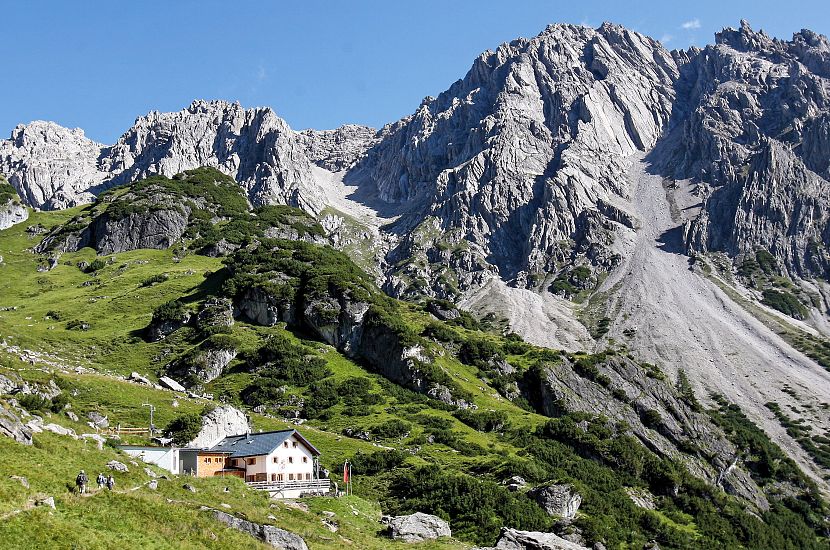 sommer-wandern-muttekokpfhuette-huetten-und-almen-imst-tirol